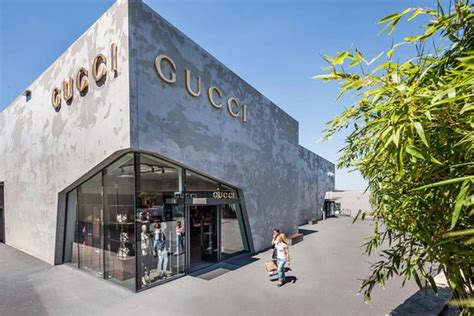 tripadvisor gucci outlet.